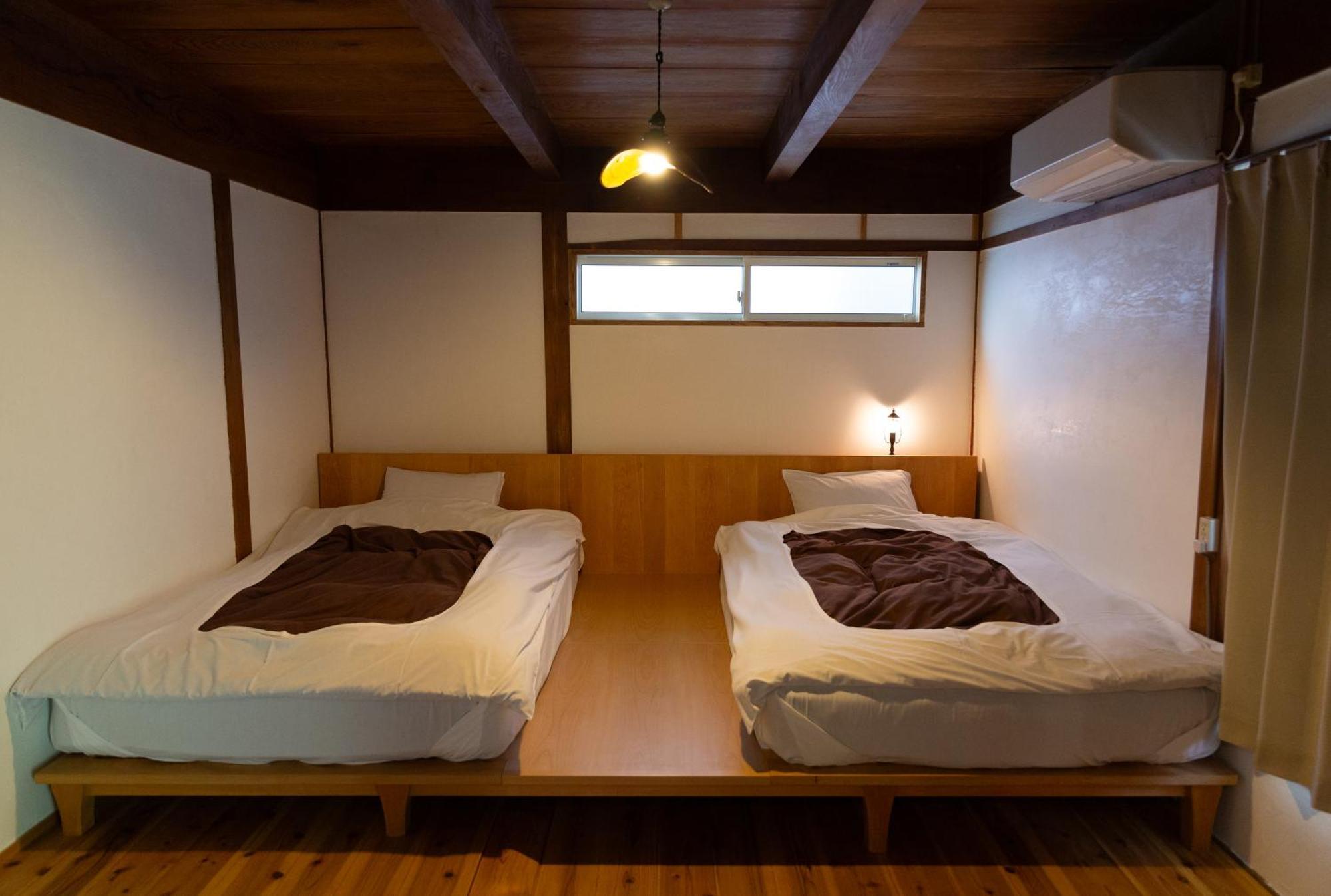 猫と図書館のある宿 草地家 Kusachike Minamiawaji Exterior foto